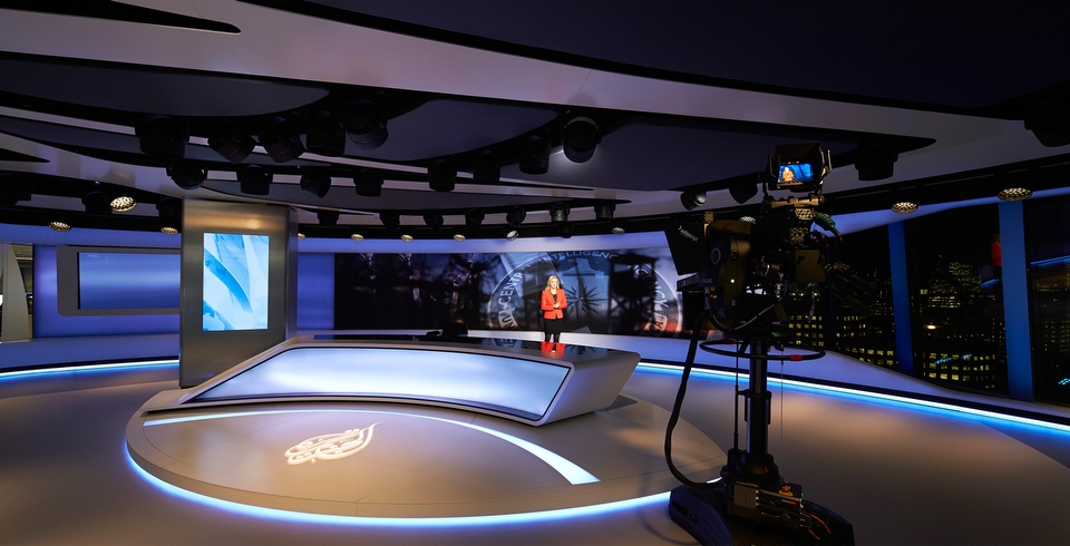 Veech-x-Veech_Al-Jazeera-Studio_The-Shard_London_007w