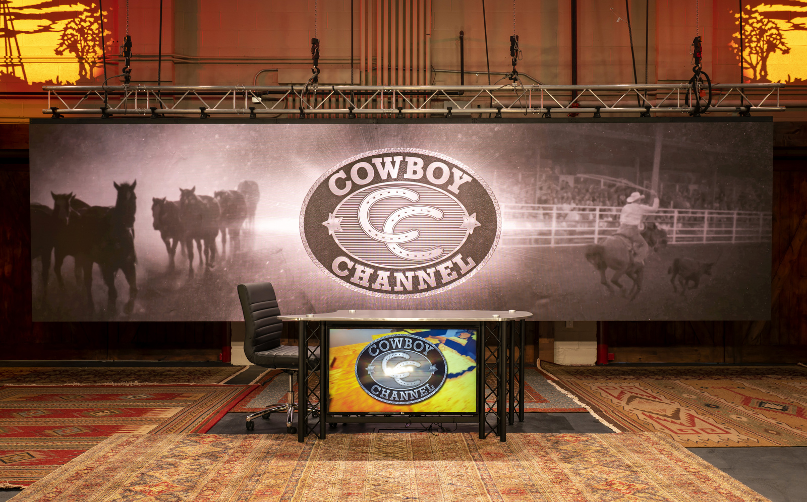 ncs_rfd_cowboy-channel_auction-barn_fort-worth_004